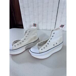 "MADDEN GIRL" White,Platform,High Tops,No Laces,Discolored-Browning,FINAL SALE!!